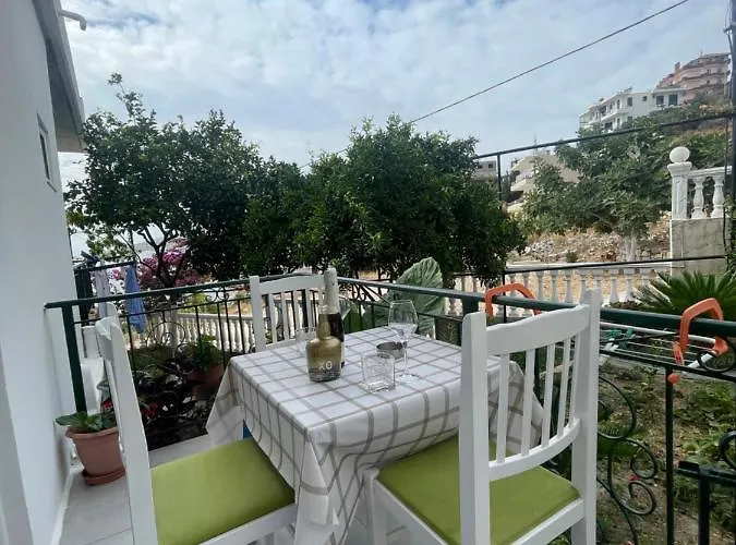 Konukevi Kevi Saranda