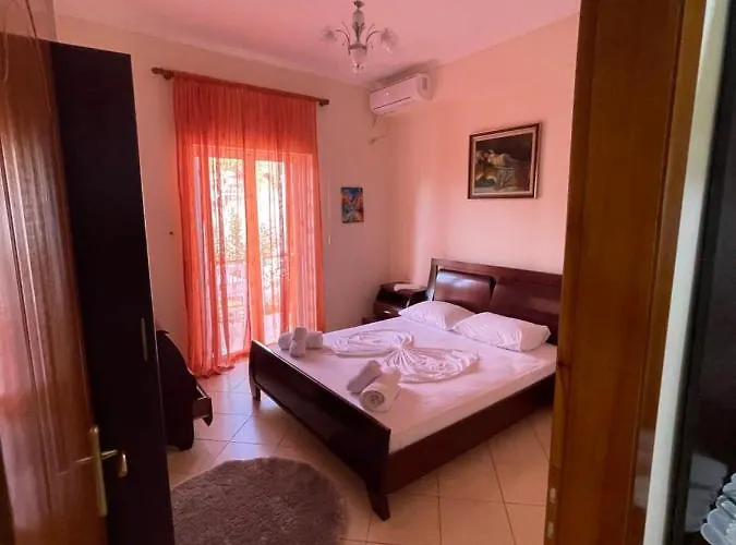 Kevi Πανσιόν Σαράντα